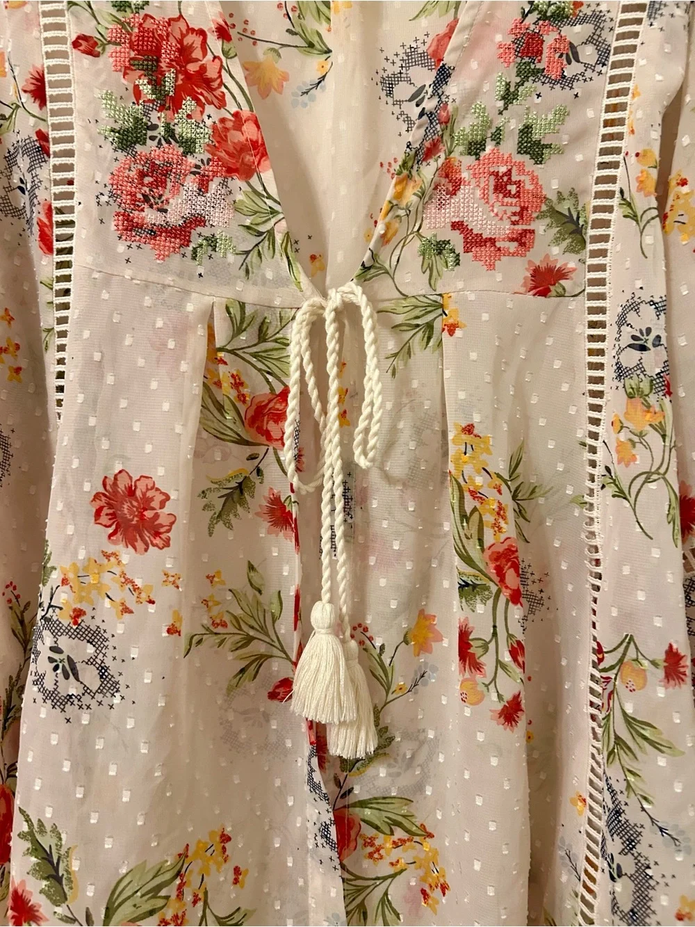 Time and Tru Floral Swiss Dot Embroidered Sheer Boho Peasant Blouse Size L - Picture 3 of 5